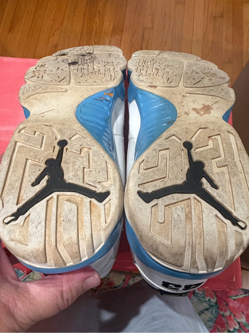 Air Jordan White & Blue Retro Basketball Shoe Size 14. - Picture 8 of 10